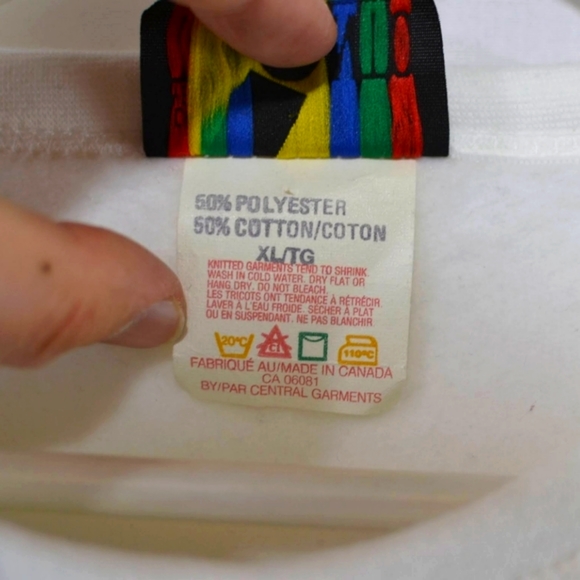 Like New Throwback OH YES TORONTO! White Crew Neck Sweater Made in Canada sz XL - Picture 5 of 7